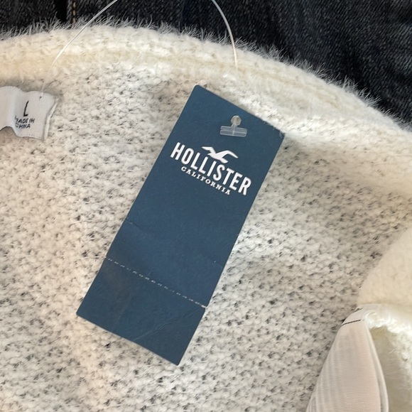Hollister white, fuzzy halter top women’s size L NWT - Picture 4 of 13
